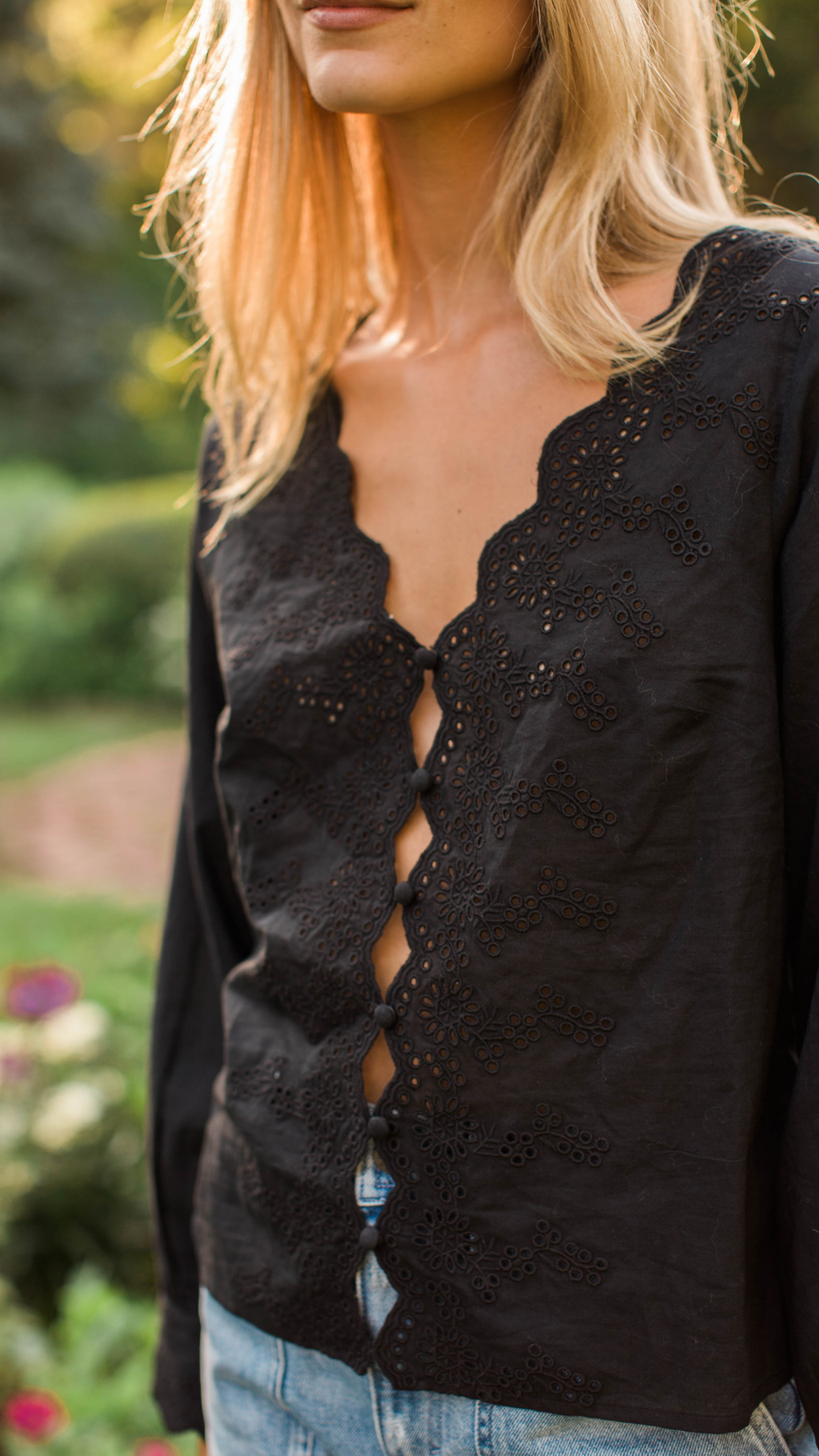 Colette Schiffli Eyelet Top - Black Petal
