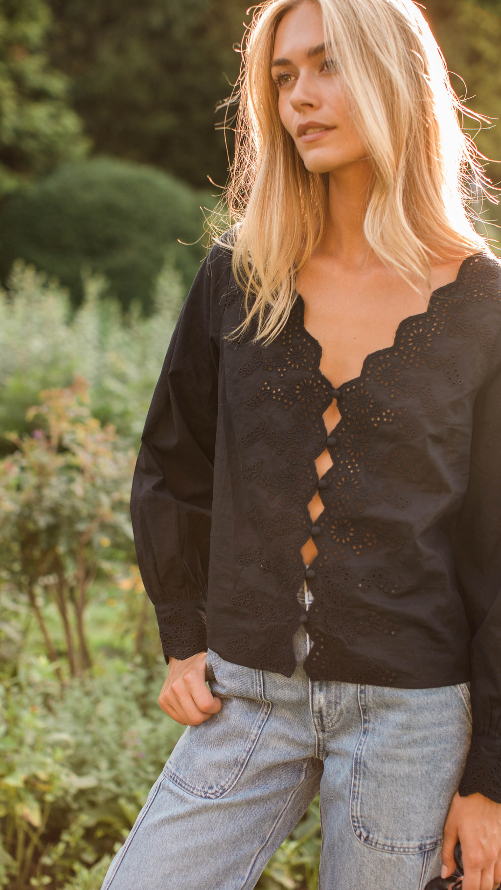 Colette Schiffli Eyelet Top - Black Petal