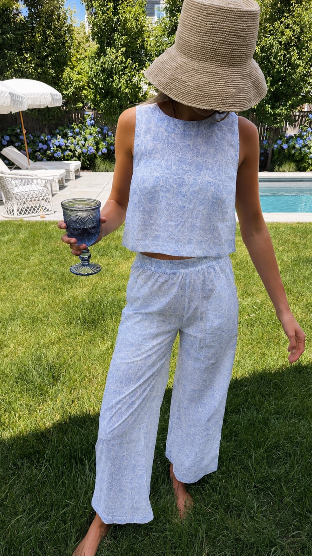 Mia Pant - Blue Seashell