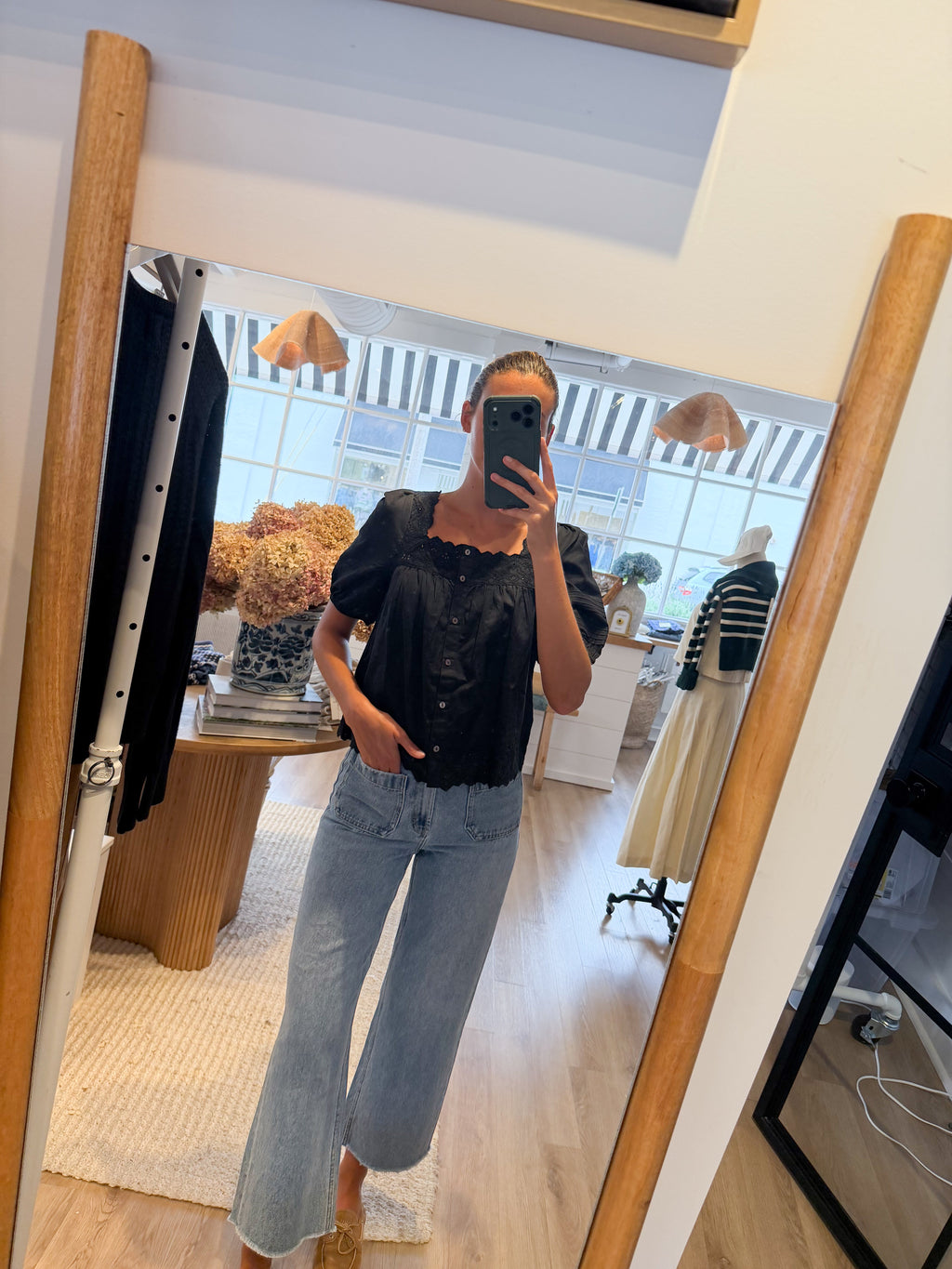 Liza Schiffli Eyelet Top - Black