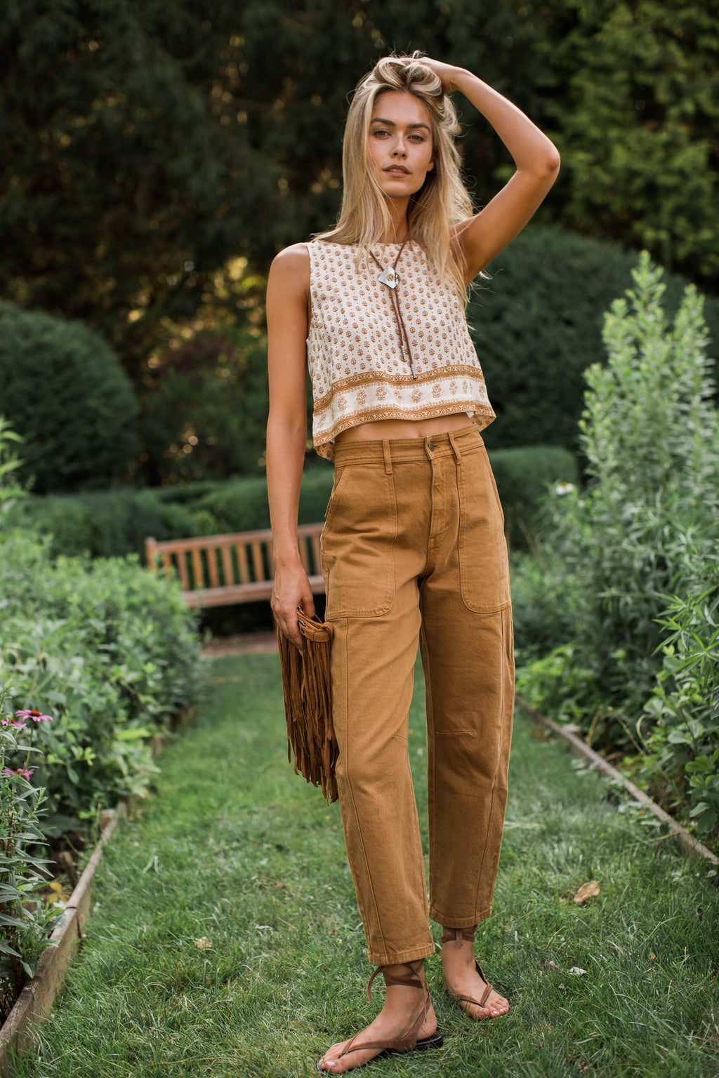 Josie Cropped Tank - Dune Mini Petunia