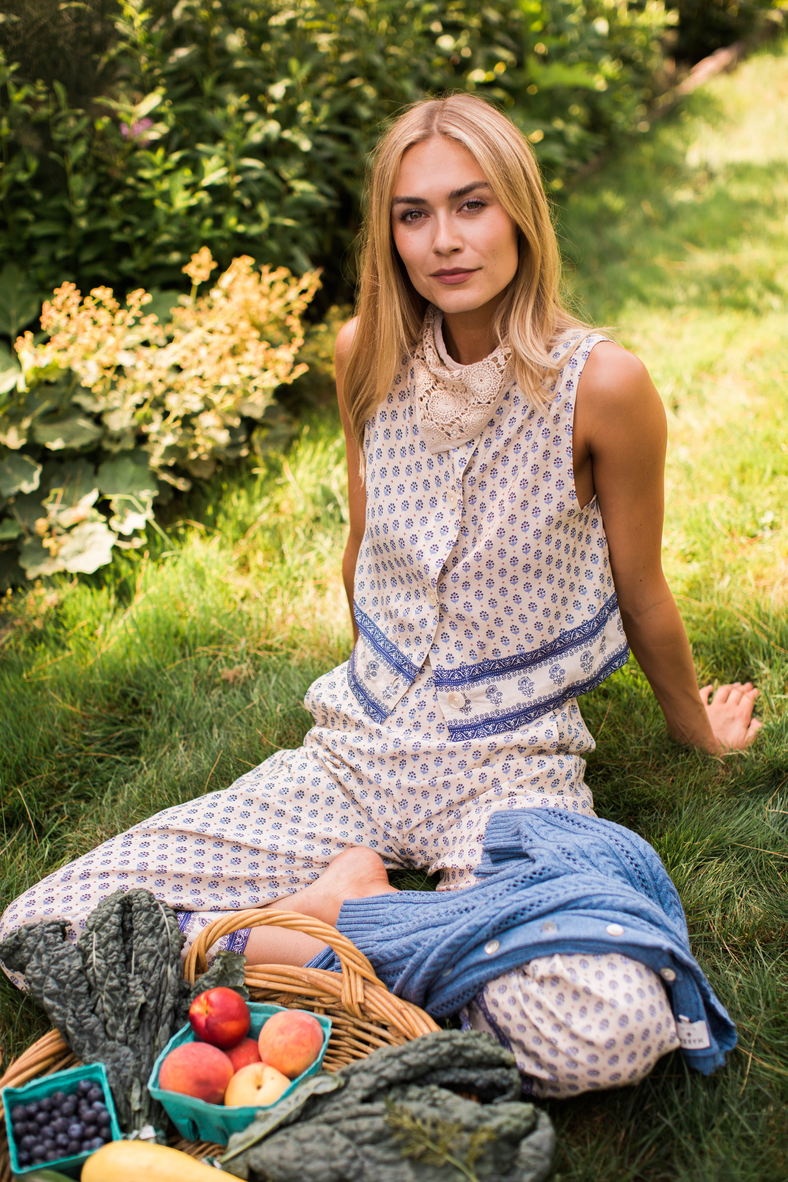 Josie Cropped Tank - Blue Mini Petunia