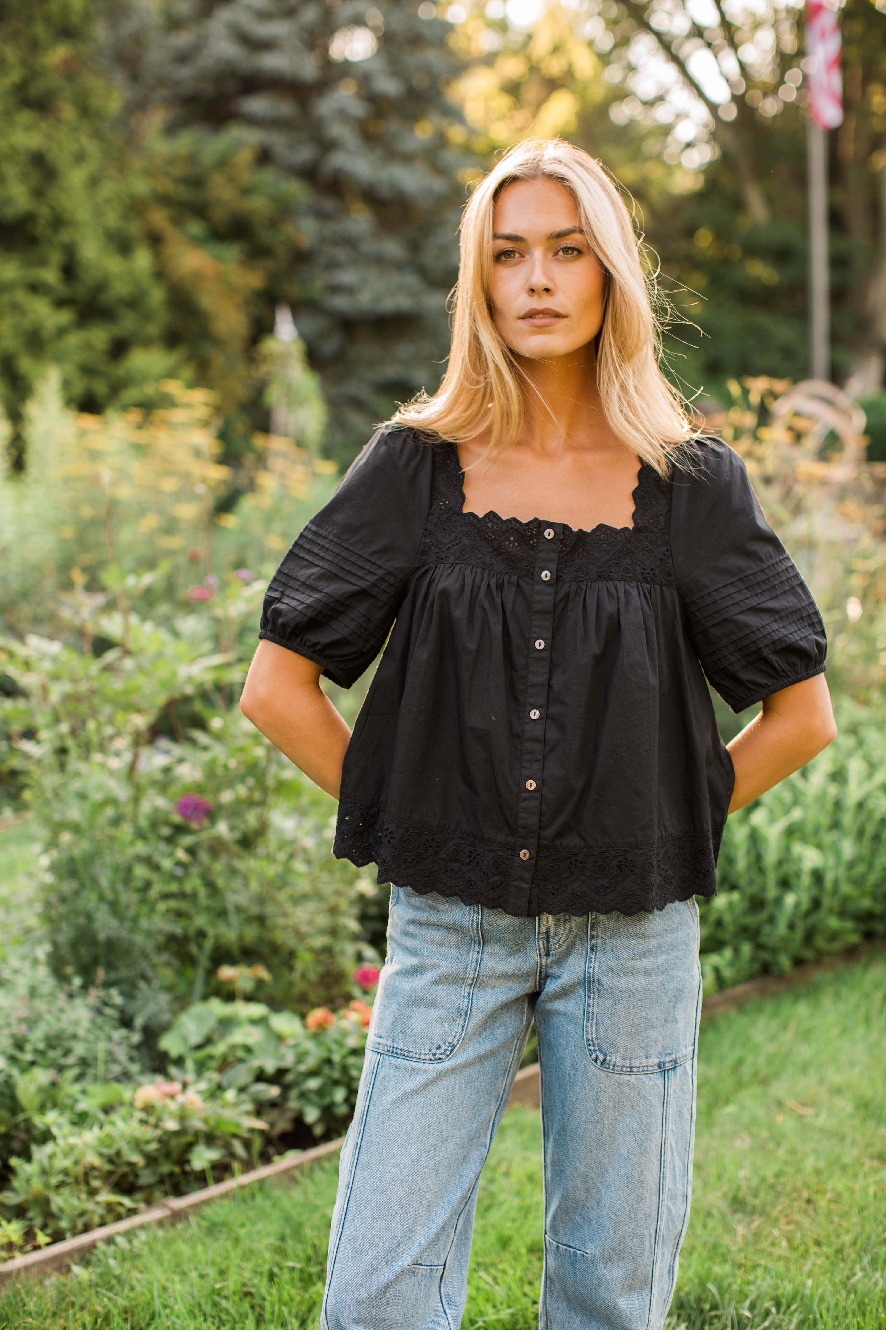 Liza Schiffli Eyelet Top - Black